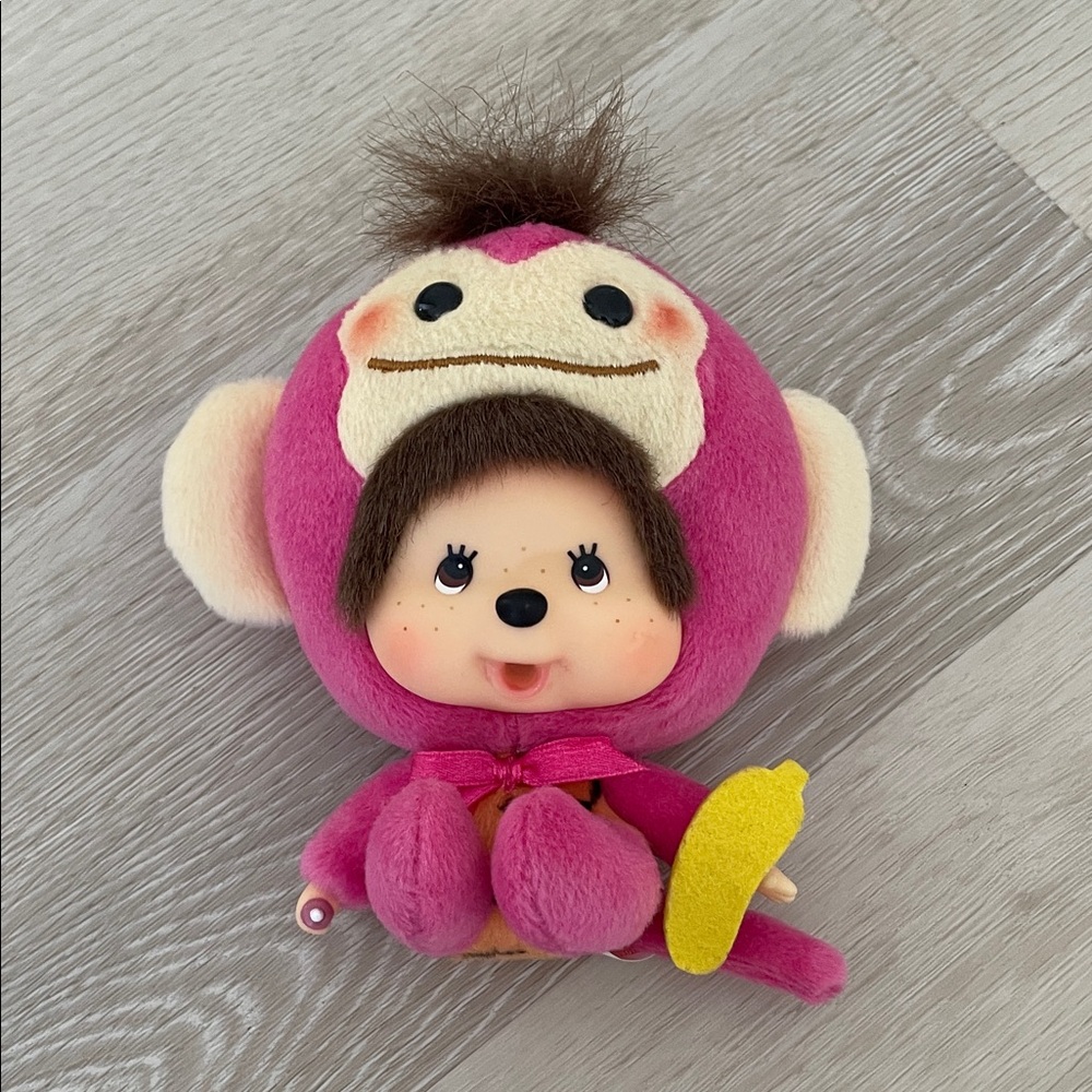 Monchichi rare plush keychain